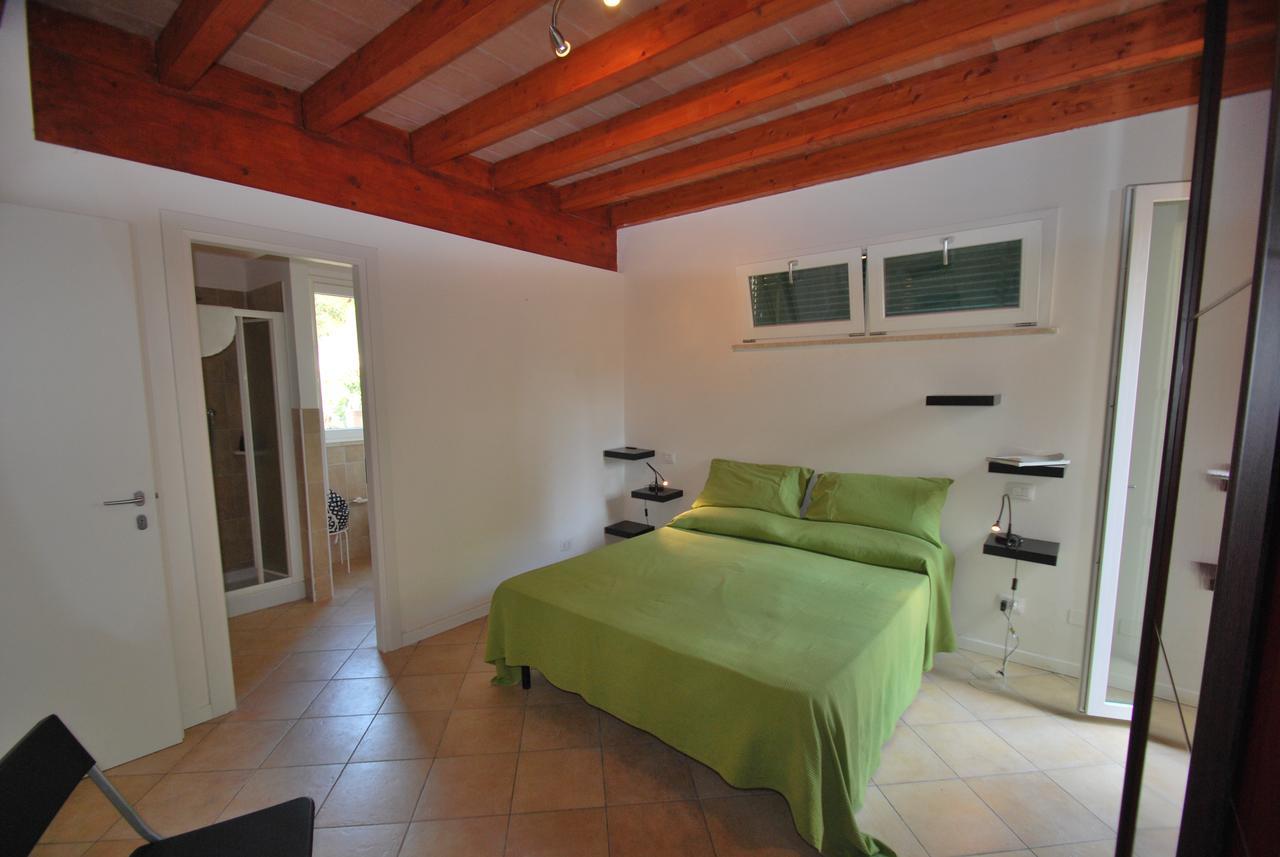 Villetta Ciclamino Casa Alzi Exteriér fotografie