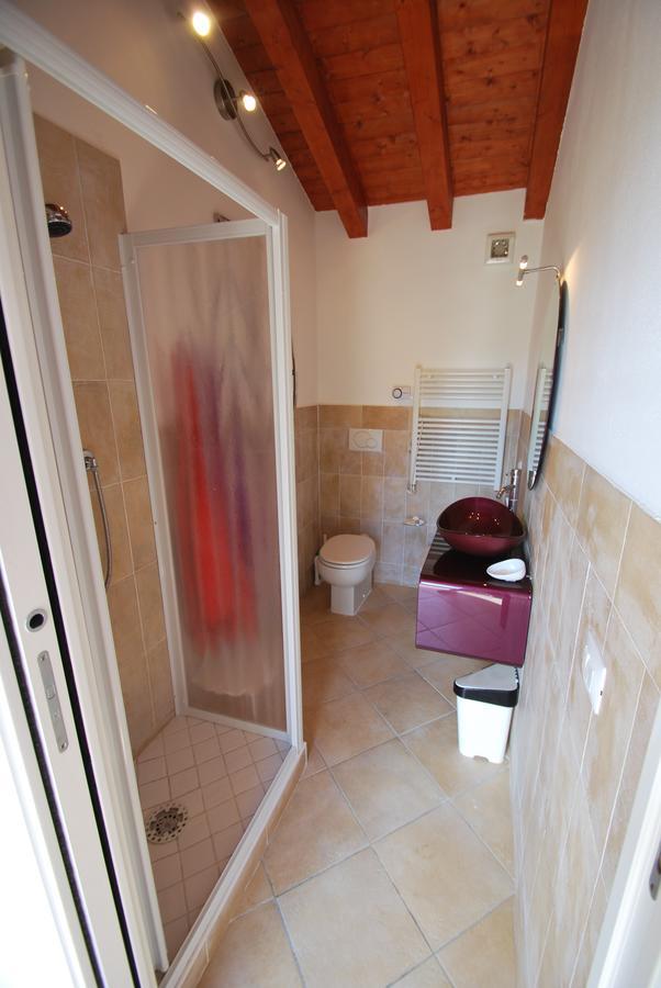 Villetta Ciclamino Casa Alzi Exteriér fotografie